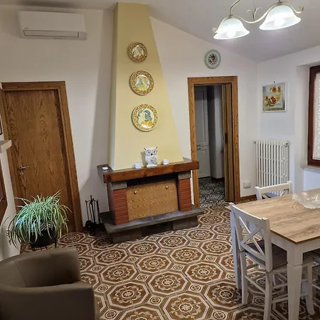 ...all'archetto Di Sant'andrea......pieno Centro شقة