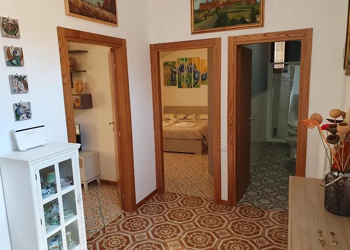 ...all'archetto Di Sant'andrea......pieno Centro 오르비에토